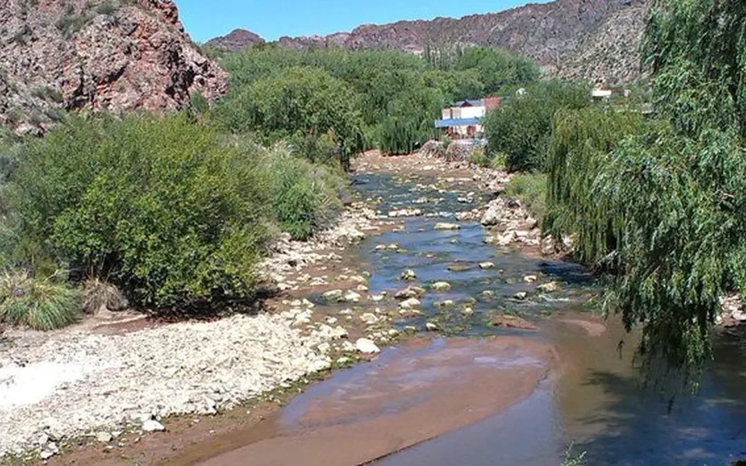 EL CONFLICTO POR EL AGUA DEL ATUEL