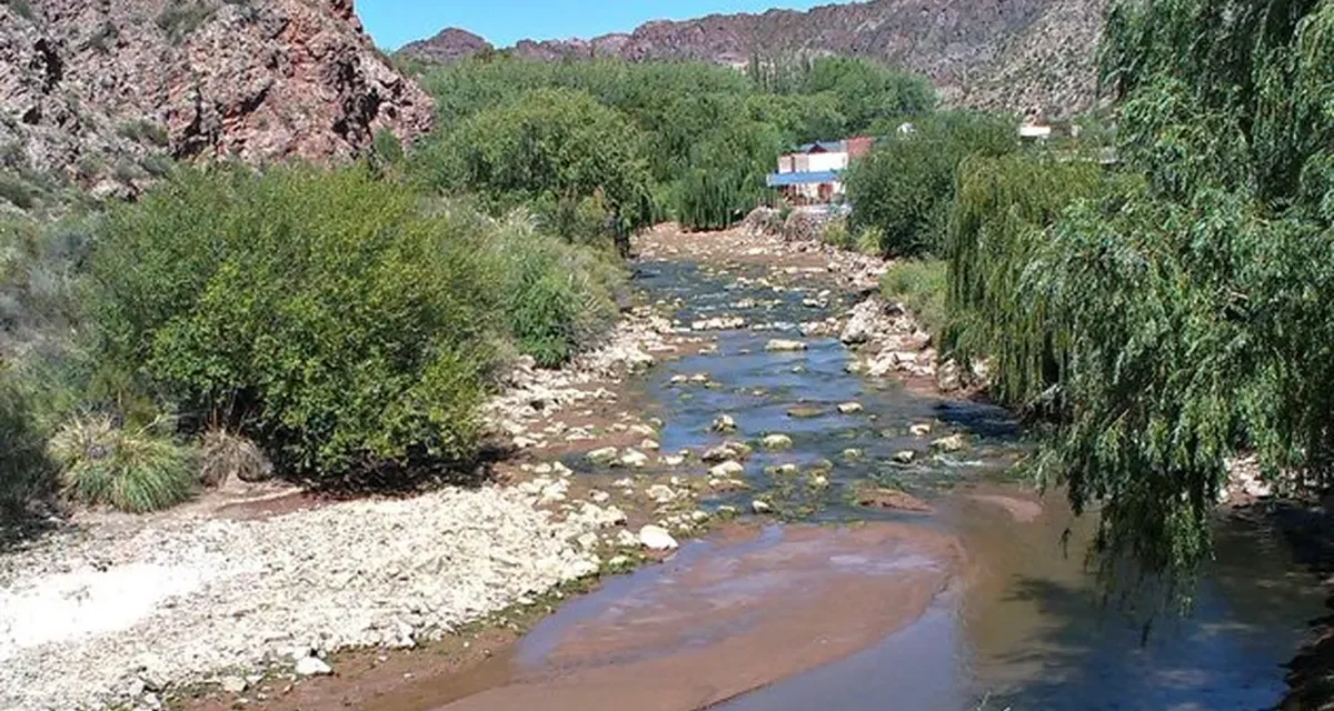 EL CONFLICTO POR EL AGUA DEL ATUEL